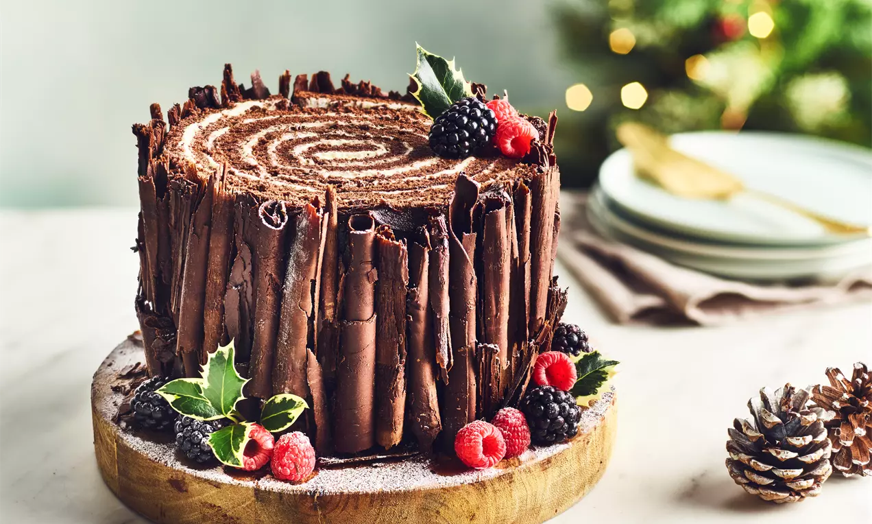 Božićna čokoladna torta